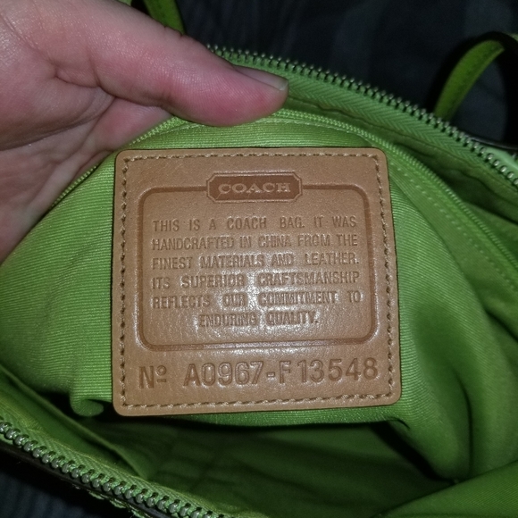 Coach Lime Green Shoulder Bag - Picture 3 of 4